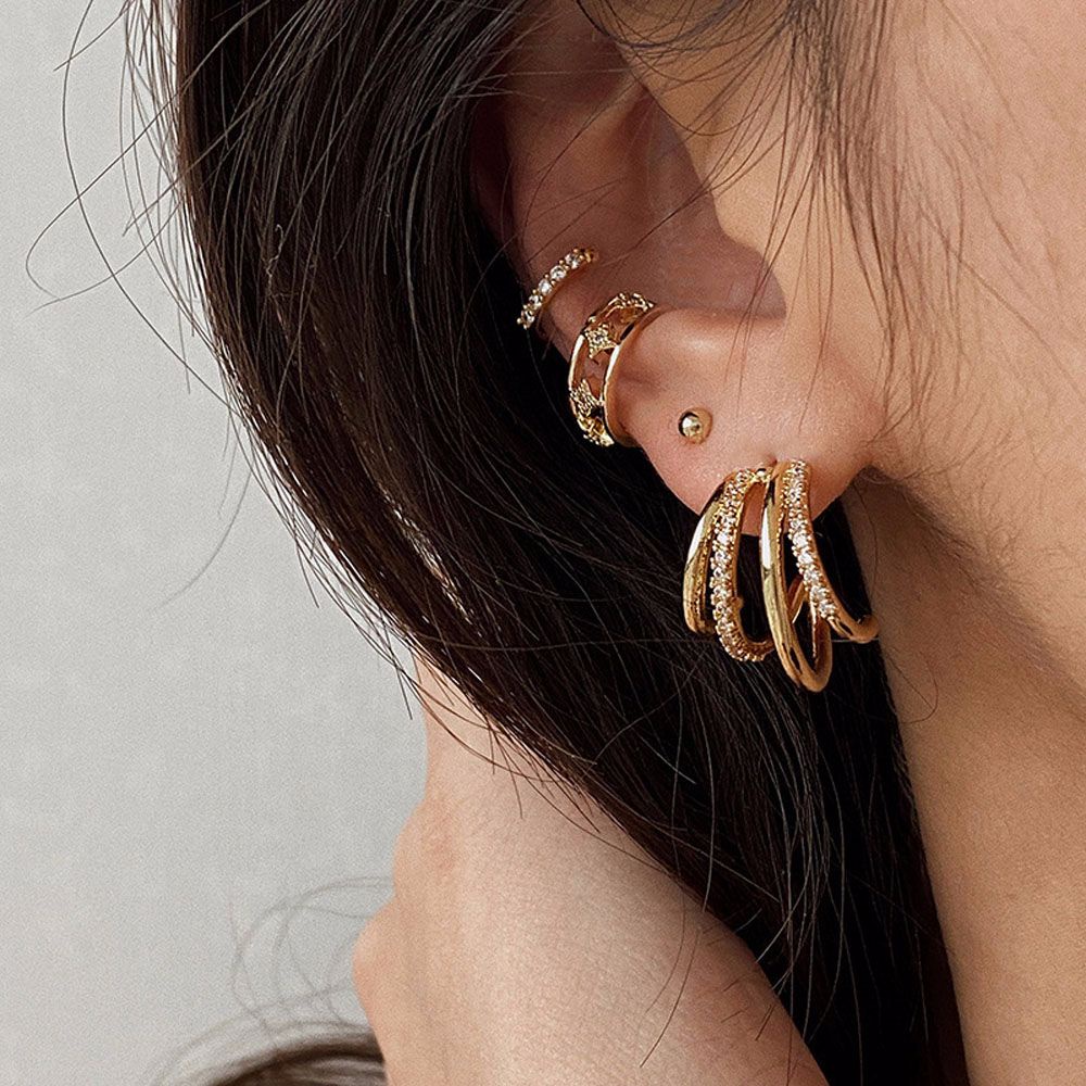 Bộ 2 khuyên kẹp vành tai bằng hợp kim đính đá nhiều màu sắc 2021 dành cho nữ