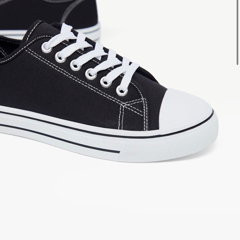 Giày chính hãng Lefties