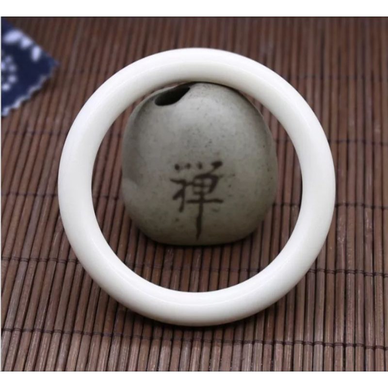 Vòng tay mỹ nghệ bản đũa