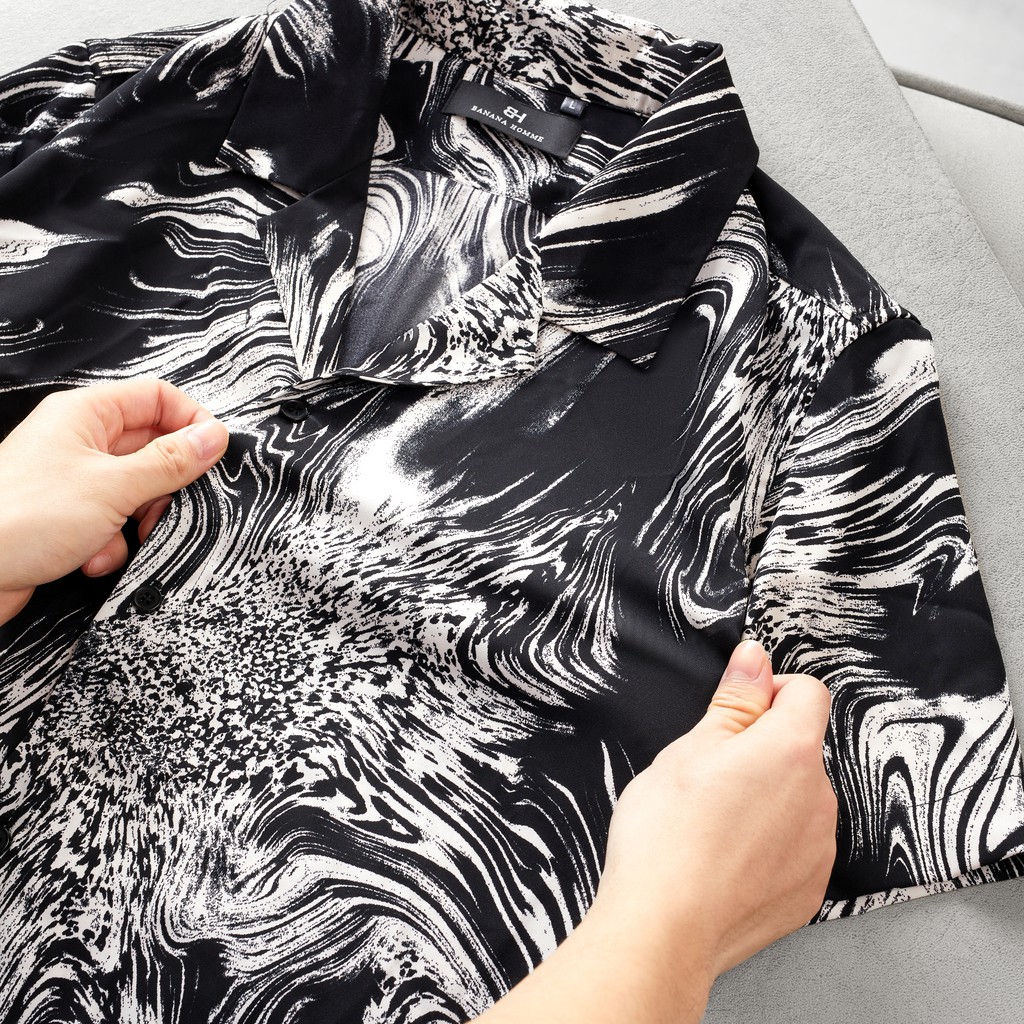 Áo Sơ Mi Nam Hoạ Tiết Storm Cộc Tay BANANA HOMME Chất vải Lụa Cao Cấp, Không nhăn, Thoáng mát 2021 | BigBuy360 - bigbuy360.vn