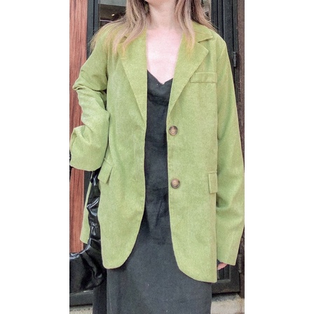 Blazer nhung tăm màu xanh matcha _ Beodaily