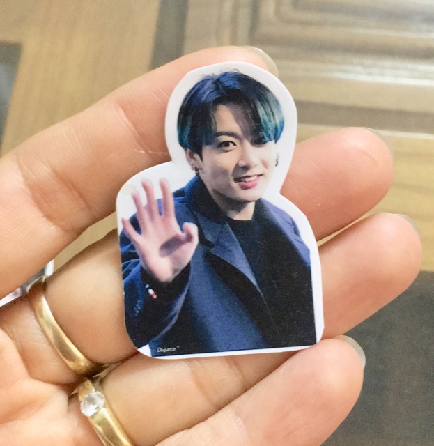 Sticker JUNGKOOK 30 cái bóc dán khác nhau ngẫu nhiên