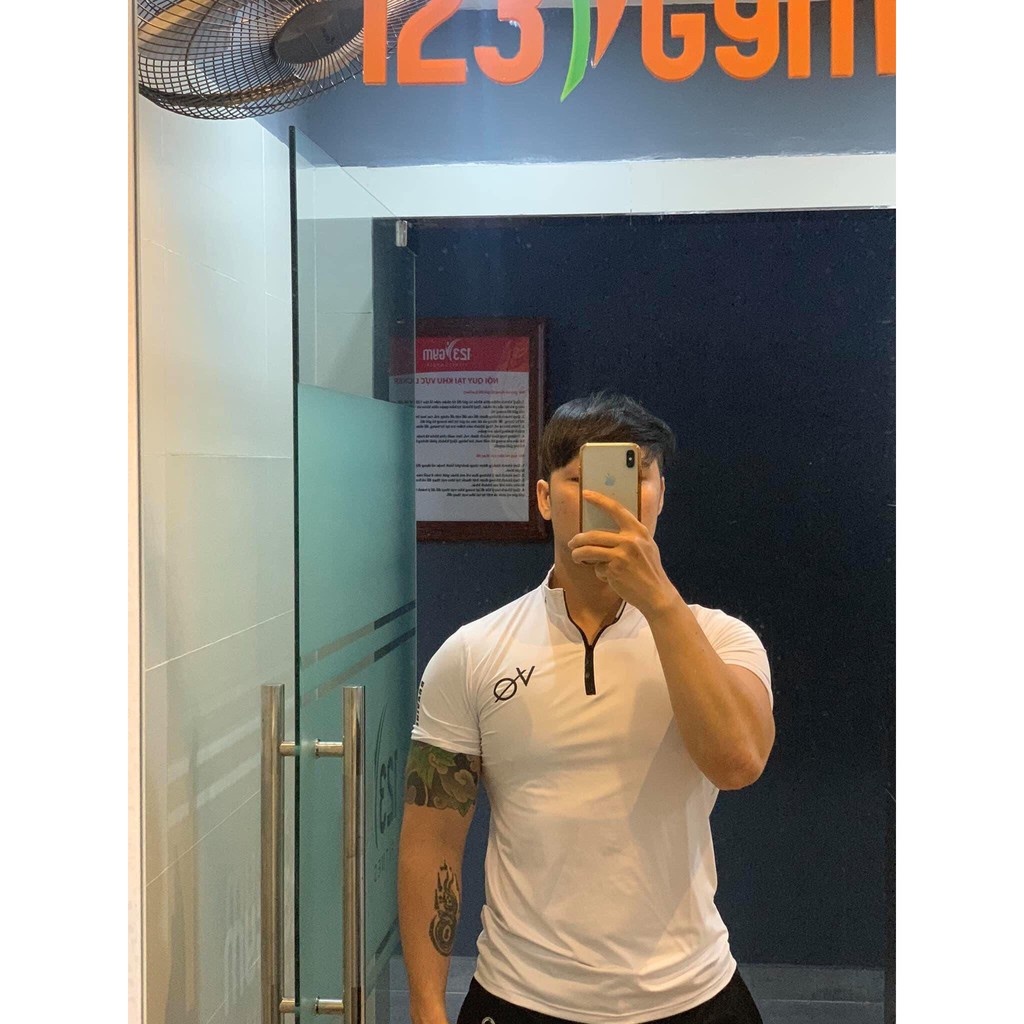 Áo tập gym cổ trụ nam cộc tay Vanquish thấm hút mồ hôi ,chất Cotton,co dãn 4 chiều