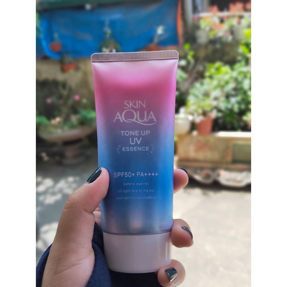 Kem chống nắng Skin Aqua 100% Nhật Bản