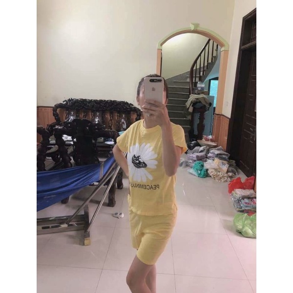 Bộ quần áo mặc nhà