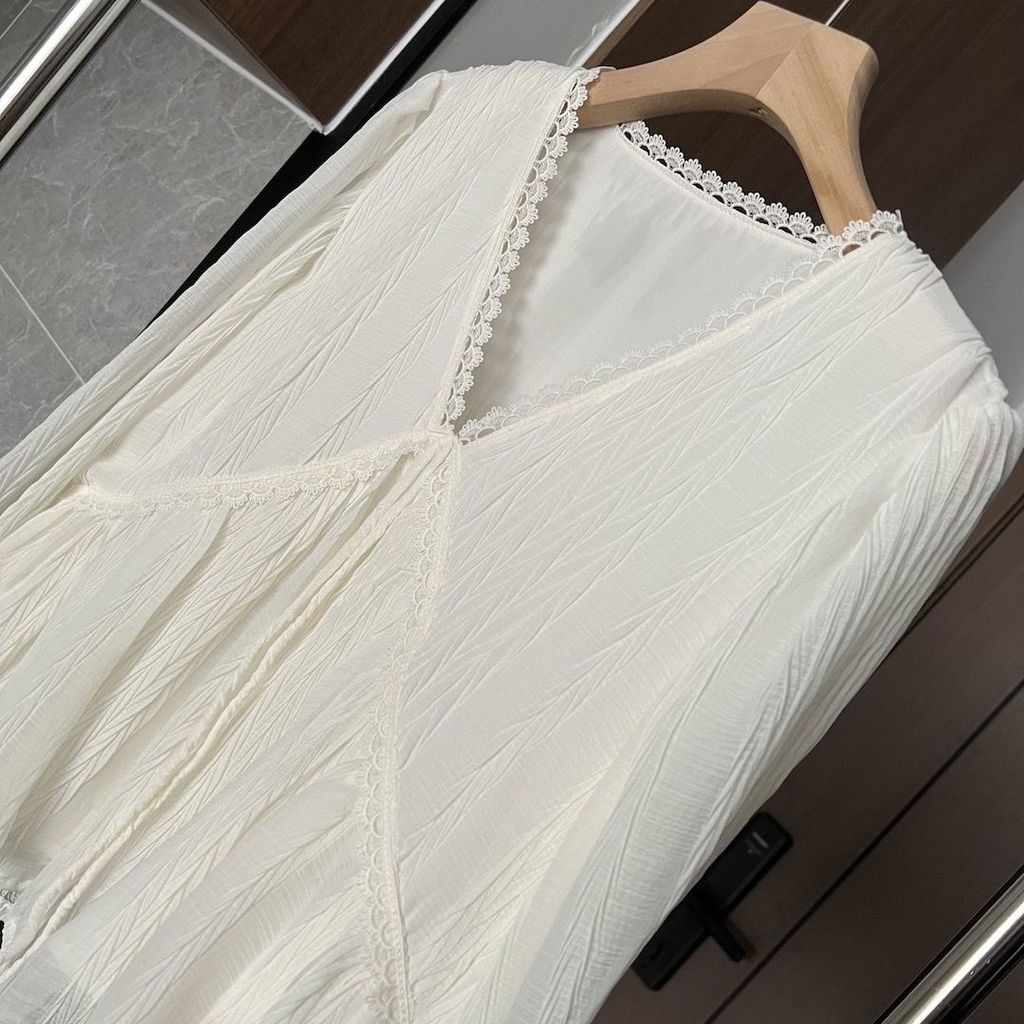 Áo Sơ Mi chiffon Phối Ren Cổ Chữ v Tay Dài Phong Cách Hàn Quốc Mới