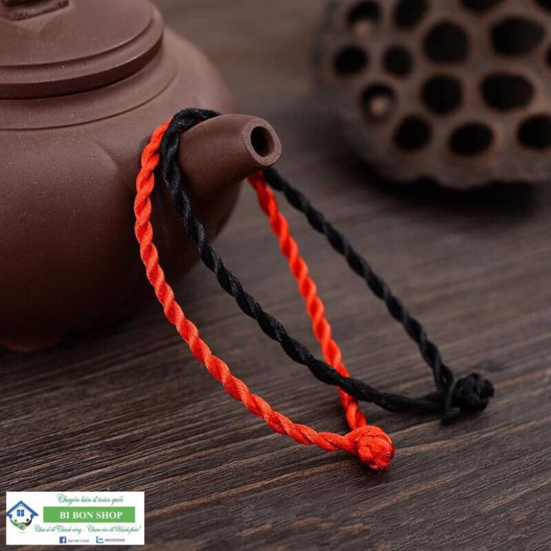 Vòng Chỉ Đỏ Mang Đến May Mắn, Bình An