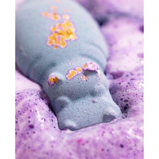Viên sủi bồn tắm i want a hippopotamus for christmas - bath bomb - bom tắm hương berry