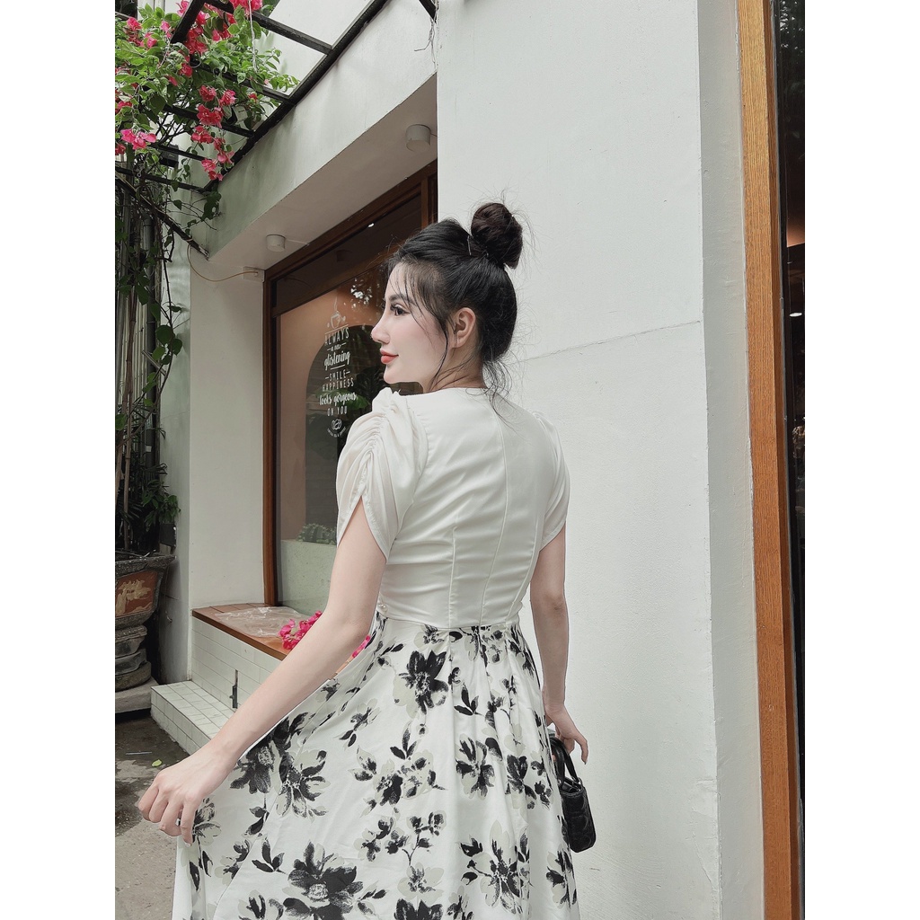 ĐẦM XÒE TRẮNG PHỐI CHÂN BÔNG– M011