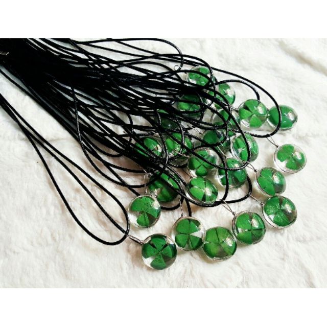 Vòng tay handmade. Dây chuyền cỏ 4 lá may mắn. Sỉ inbox