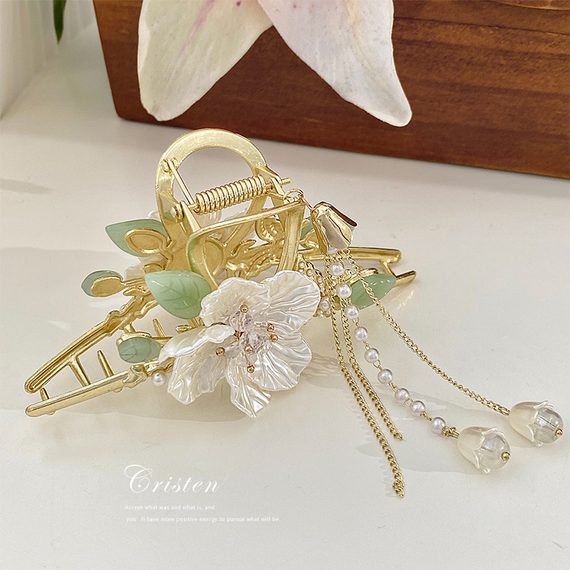 Kẹp Càng Cua Kim Loại Đính Hoa Trà Phong Cách Hàn Quốc