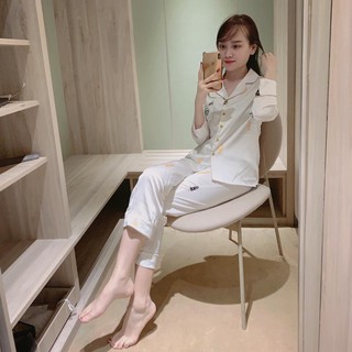 Bộ pijama lụa trắng hoạ tiết cao cấp