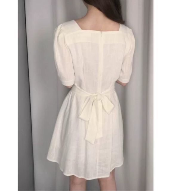 Đầm trắng xoè cổ U thắt nơ sau hàn quốc | BigBuy360 - bigbuy360.vn
