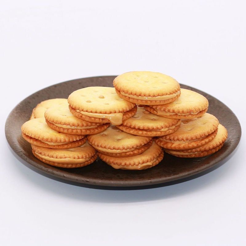 [ Hàng mới về ] [sale] Combo 1000g Bánh quy mạch nha vị /Đường đen /lòng đỏ trứng muối / bánh quy trứng muối siêu ngon