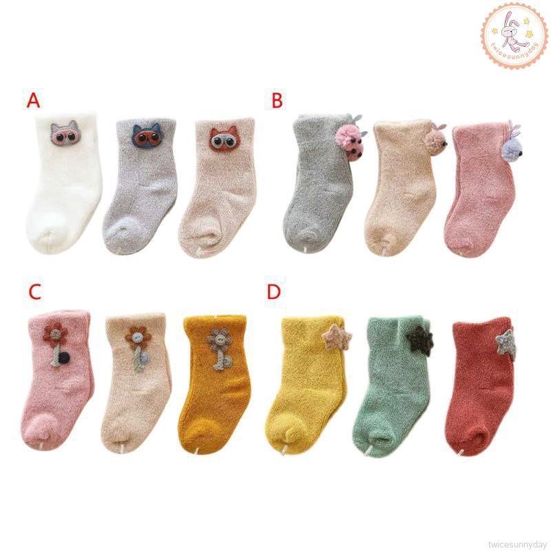 Set 3 đôi tất cho bé sơ sinh thiết kế thoáng khí xinh xắn