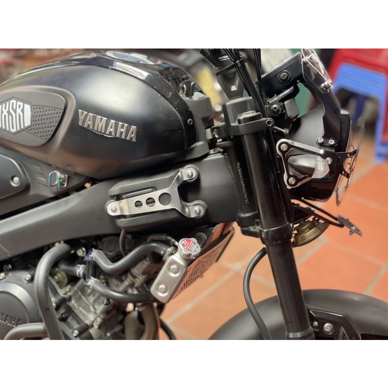 Ốp bảo vệ trang trí hộp điện Yamaha XSR 155 Viêt Nam