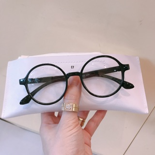 Kính gọng Mắt tròn xoe cute cho bé