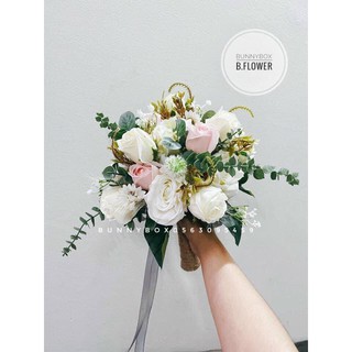 Hoa Cưới Cầm Tay Cô Dâu
