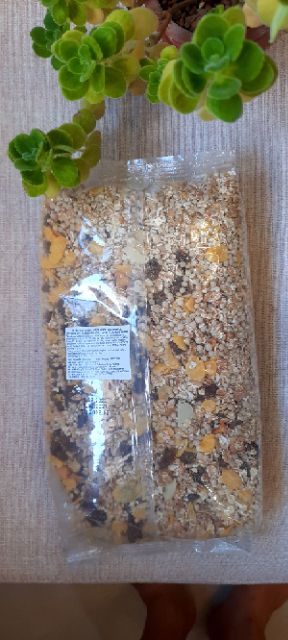 Ngũ cốc giảm cân không đường Bakalland Muesli nho, táo, hạnh nhân 750gr sản xuất Ba Lan