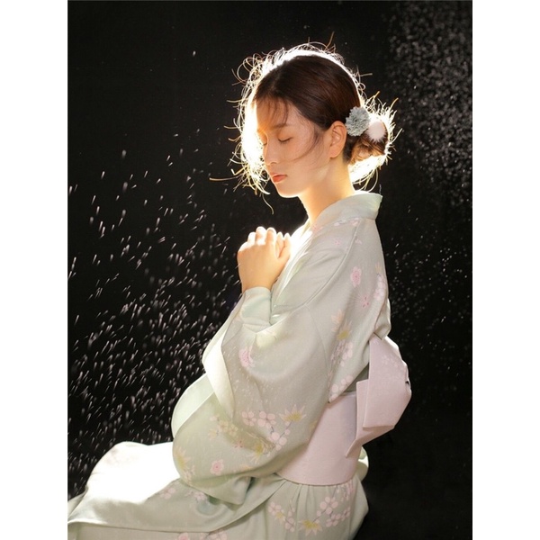 Kimono nhật bản xanh lá nhạt