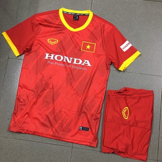 Bộ quần áo đá banh Việt Nam đỏ mẫu tập FLG