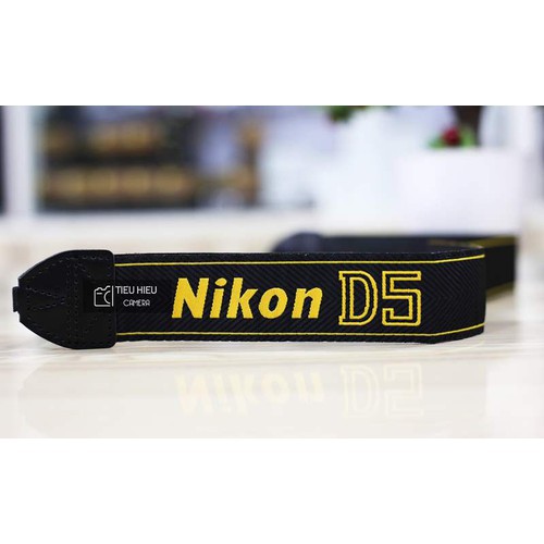 Dây đeo máy ảnh Nikon D5