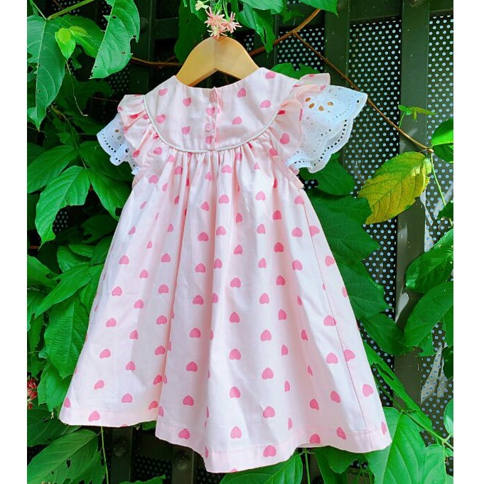 Đầm bé gái tim hồng tay cánh tiên phối ren