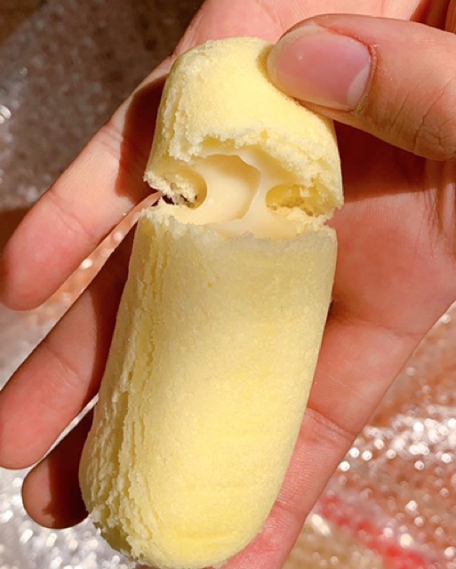 BÁNH BÔNG LAN KEM CHUỐI