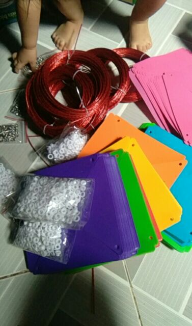 Chong chóng nhựa trang trí 25 cm combo 100 cái
