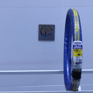 Vỏ lốp xe máy 70/90-17 M/C PILOT STREET 38S TT Hãng Michelin Thái Lan dùng ruột