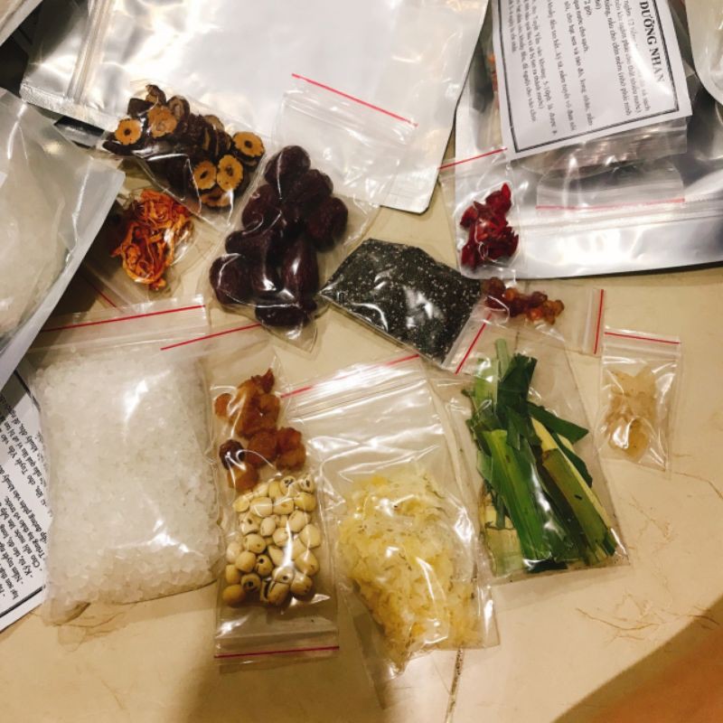 ( Sẵn kho) CHÈ DƯỠNG NHAN 12 VỊ(400G)