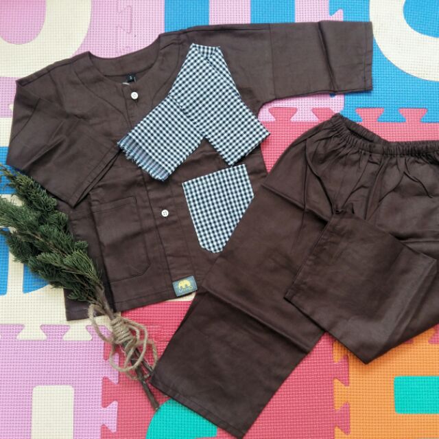 Bộ Bà Ba Nâu Bé Trai Tặng Kèm Khăn Rằn