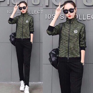Bộ đồ thể thao nữ phối màu