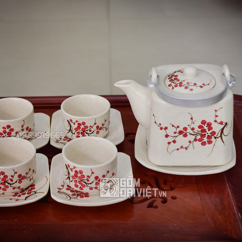 Bộ ấm chén Bát Tràng dáng vuông vẽ hoa đào đỏ