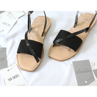 Sandal bệt quai chéo dọc đen