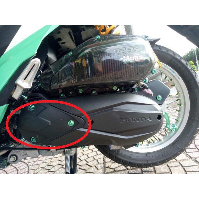COMBO 3 ỐC TITAN GR5 gắn ỐP NỒI VARIO/CLICK