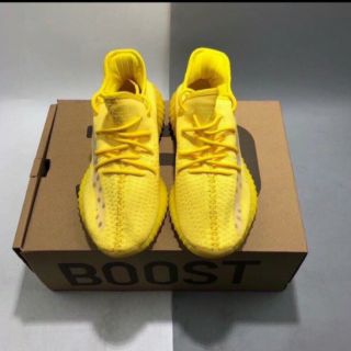 Giày Sneaker Dành Cho Nam Nữ _ Màu Vàng