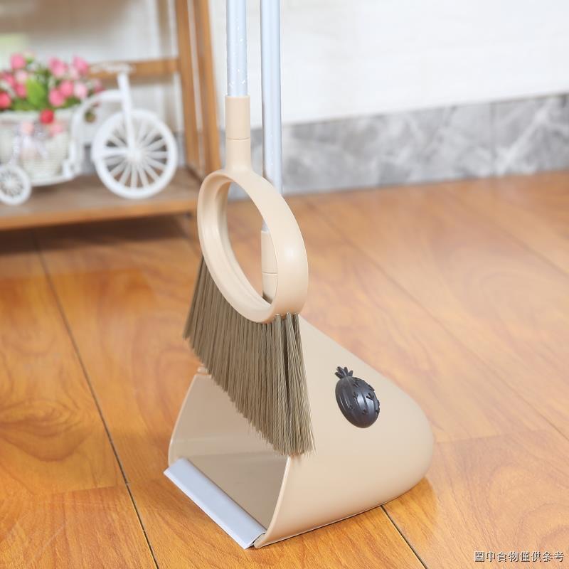 Bộ Chổi Và Đồ Hốt Rác Bằng Nhựa Mềm Tiện Lợi