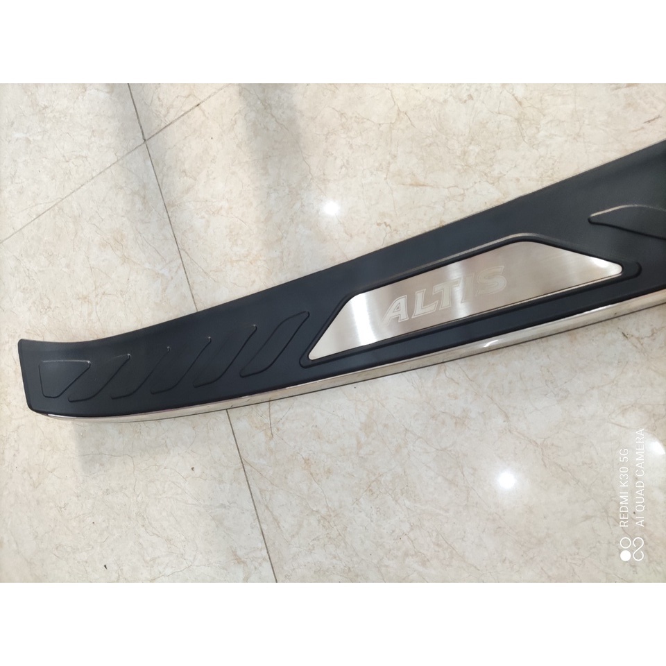 Chống Trầy Cốp Xe Altis 2014 đến 2021 Mẫu Nhựa 3D