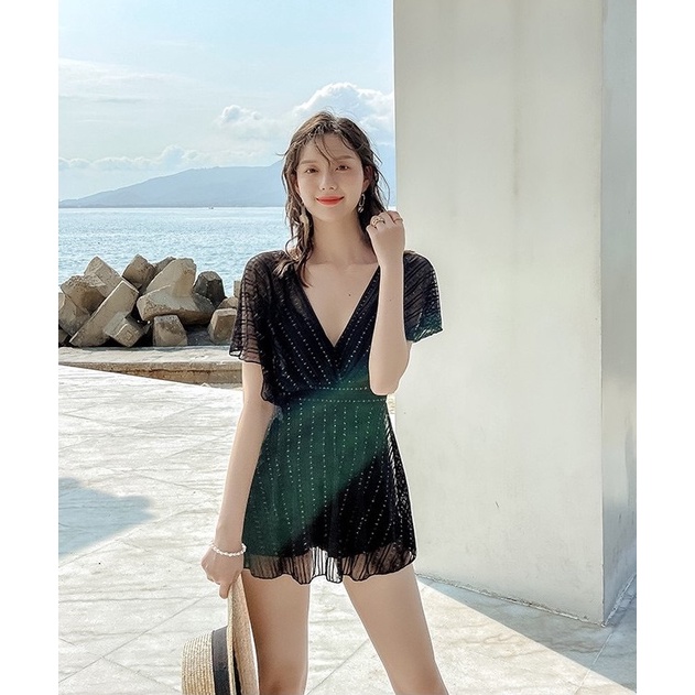 Bộ đồ bơi nữ dáng váy có quần đùi trong phối lưới ren mềm rủ siêu đẹp