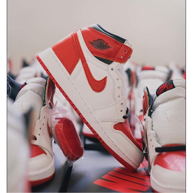 Giày Nike Jordan 1 Retro High OG - 555088-161- Trắng đỏ đen