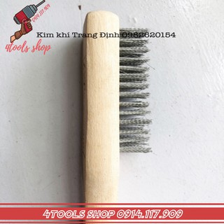 Bàn Chải Sắt Có Tay Cầm Cán Gỗ