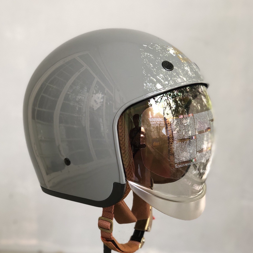 Nón bảo hiểm 3/4 Royal M139 màu Ximang bóng chính hãng được phân phối tại hệ thống Nón Trùm