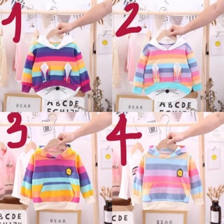 Áo cầu vồng cho bé