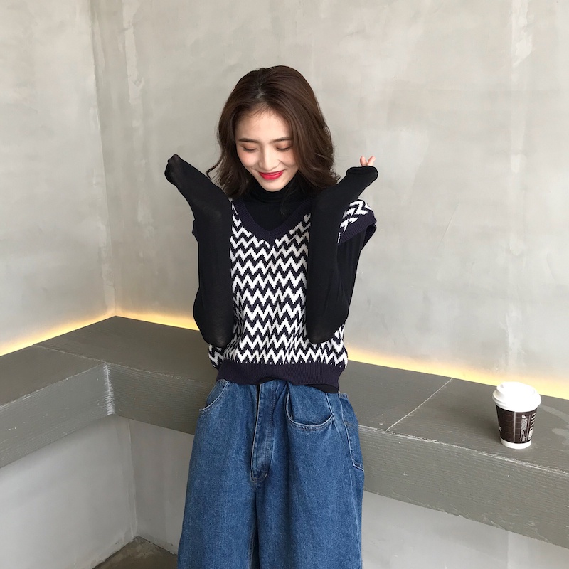 【ZHELIHANGFEI】Áo Sweater Dệt Kim Sát Nách Dáng Rộng Kẻ Sọc Cá Tính