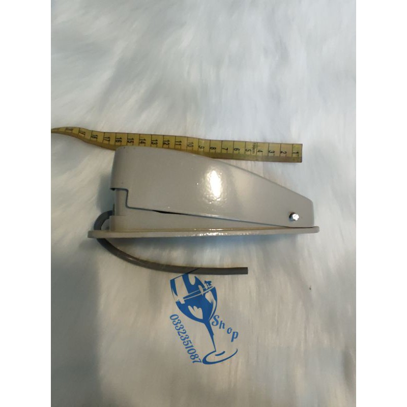 công tắc bàn đạp chân FS-3 220V-10A