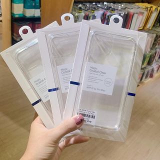 ỐP LƯNG IPHONE 11 PRO MAX - 11 PRO - 11 BENKS CRYSTAL CLEAR LƯNG KÍNH VIỀN DẺO CHÍNH HÃNG