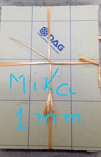 5khung ảnh A3 mặt mika + 10 đinh 3 chân