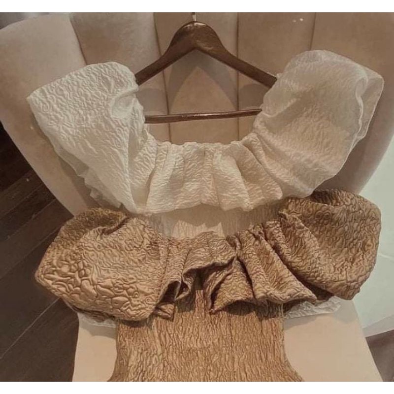 Áo trễ vai tay bồng hot đã mannn💥💥