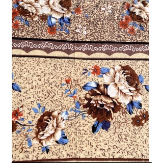 MỀN TUYẾT MỎNG NẰM VĂN PHÒNG